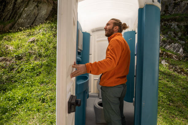 Best Porta potty delivery and setup  in Dundee, MI