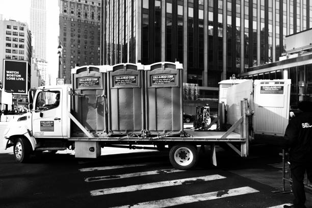 Best Porta potty for special events  in Dundee, MI